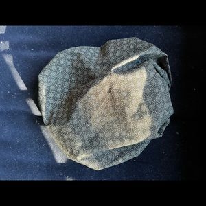 Shhhower Cap brand Purchased at Sephora never used! Very well constructed